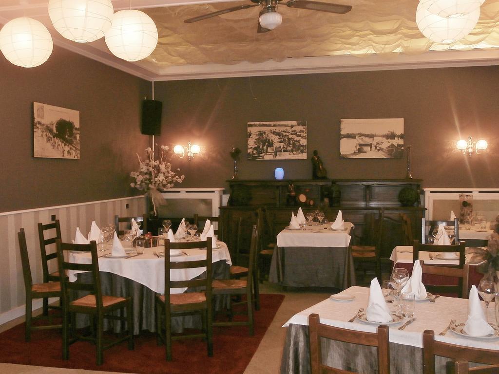 Le Merle Blanc Hotel Logis Digoin Εξωτερικό φωτογραφία